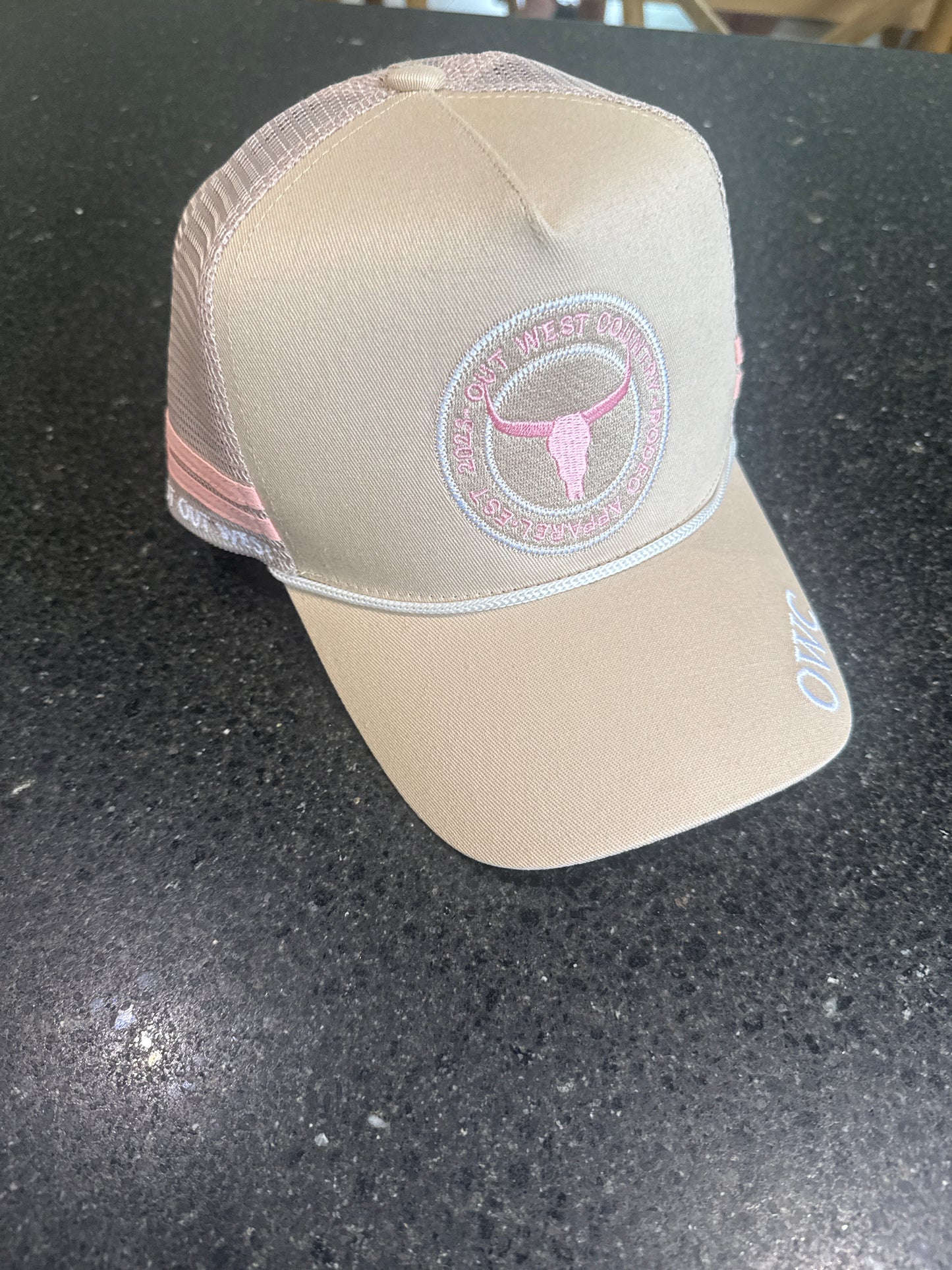 TRUCKER CAP (The Pink Chook)